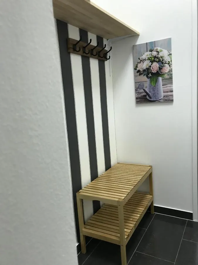 Apartments Near Schoenbrunn Palace Vienna 0*,
