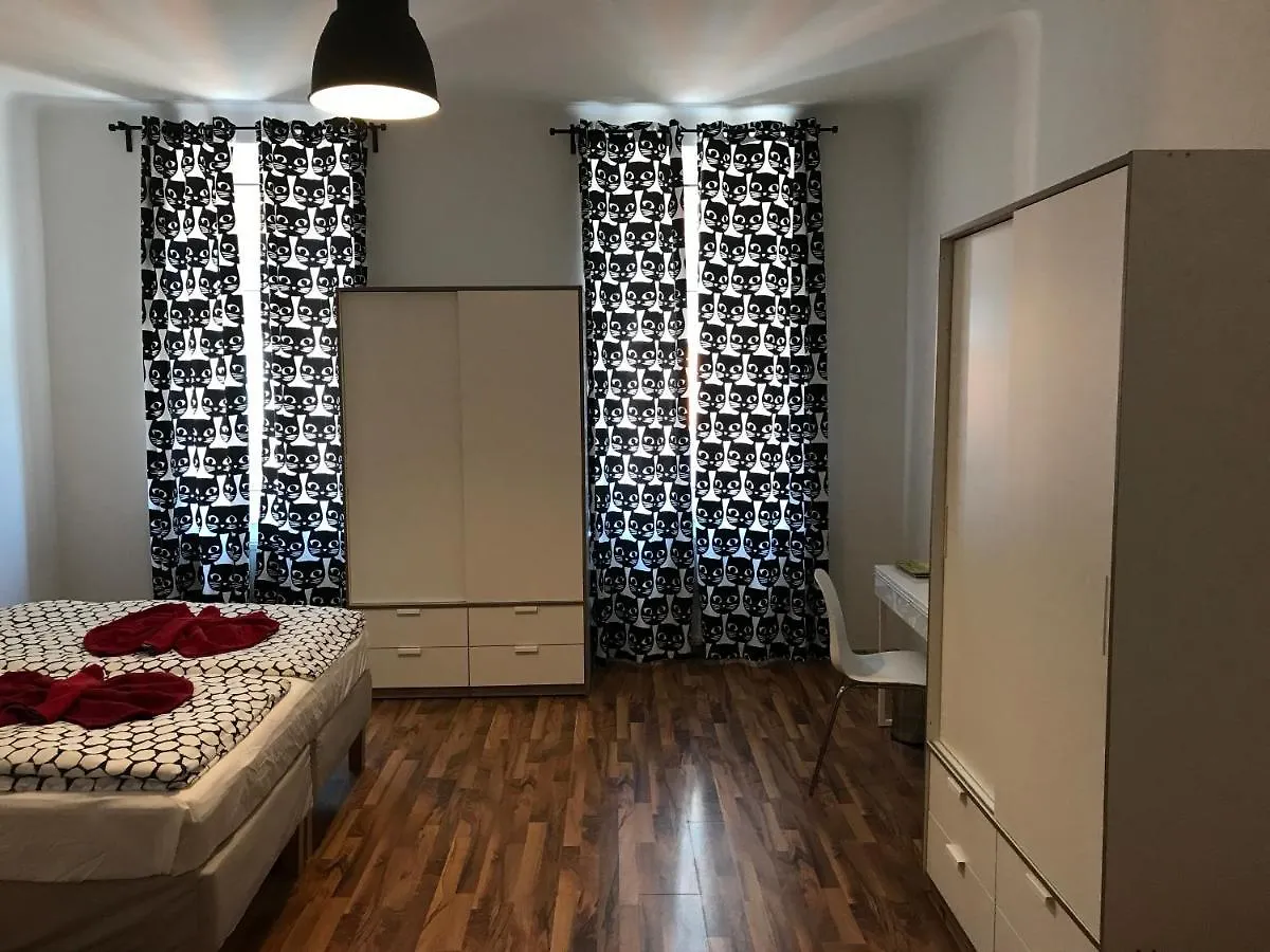 Apartments Near Schoenbrunn Palace Vienna